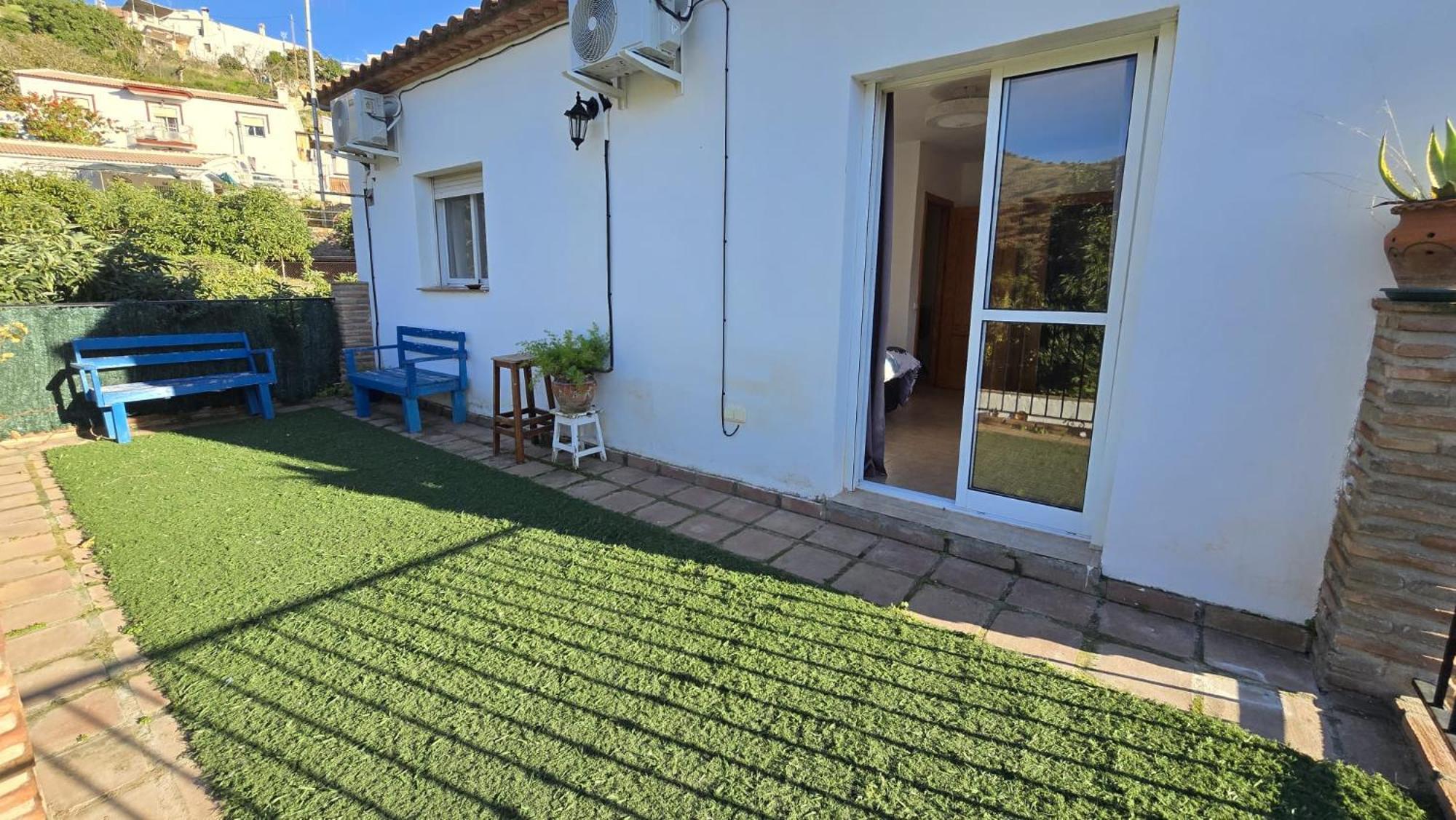 Casa Luis Villa Viñuela Екстериор снимка